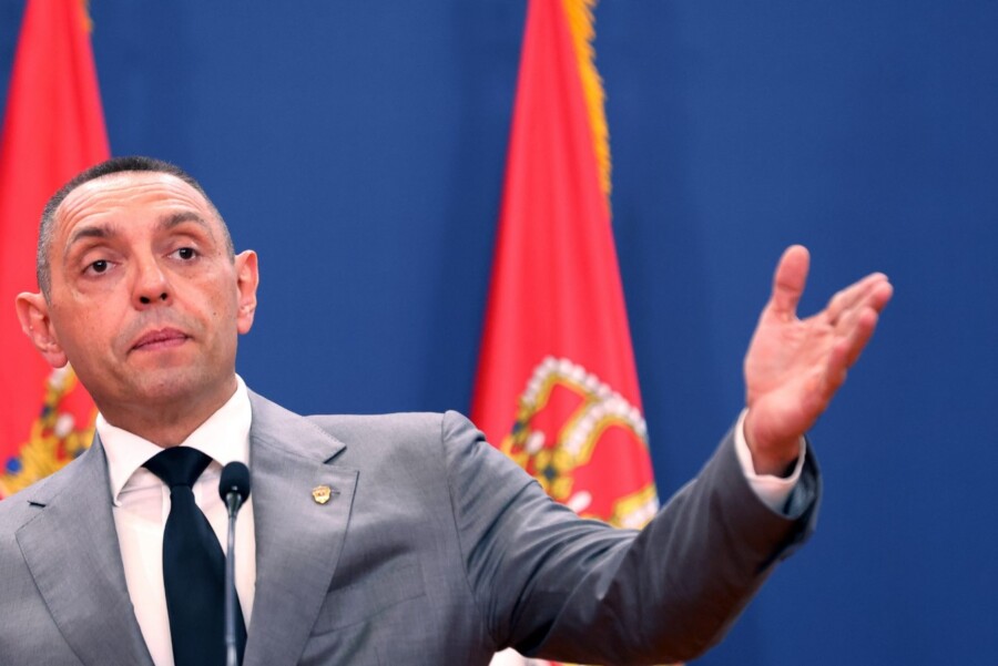 VULIN Najbolje bi bilo da se Sjedinjene Države uzdrže od pokušaja da vladaju Srbijom