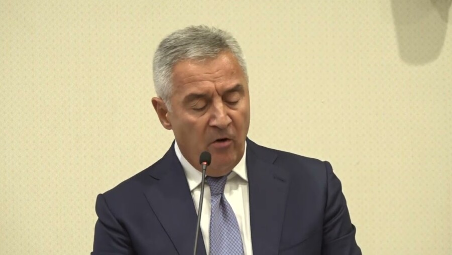 ĐUKANOVIĆ Zapadna politika je površna zbog monopola jedne supersile nakon Hladnog rata