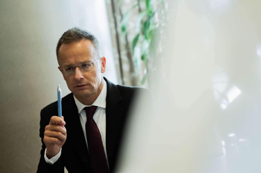 SIJARTO EU ozbiljno narušava suverenitet Mađarske
