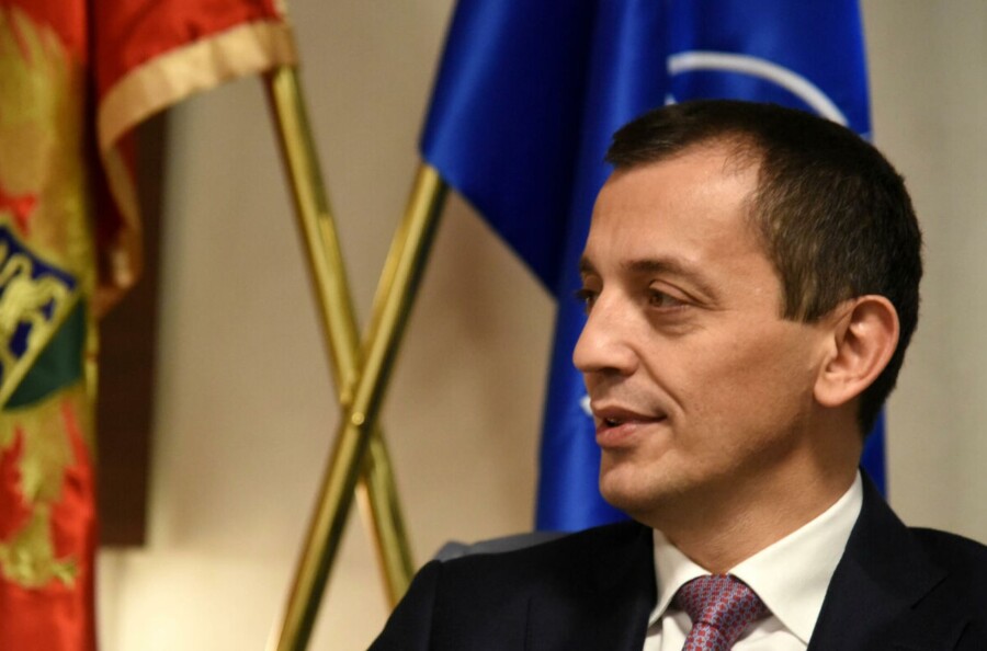 Predrag Bošković plaćao boravak DPS policije u Splendidu na čelu sa Zoranom Lazovićem