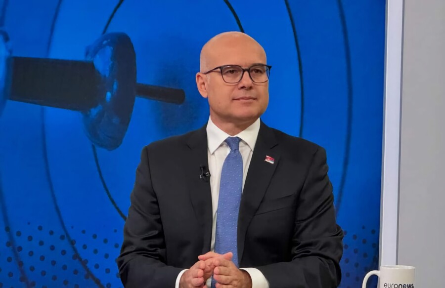 PREMIJER SRBIJE Za šta su vam krivi Anđelko, Andrej i Danilo?