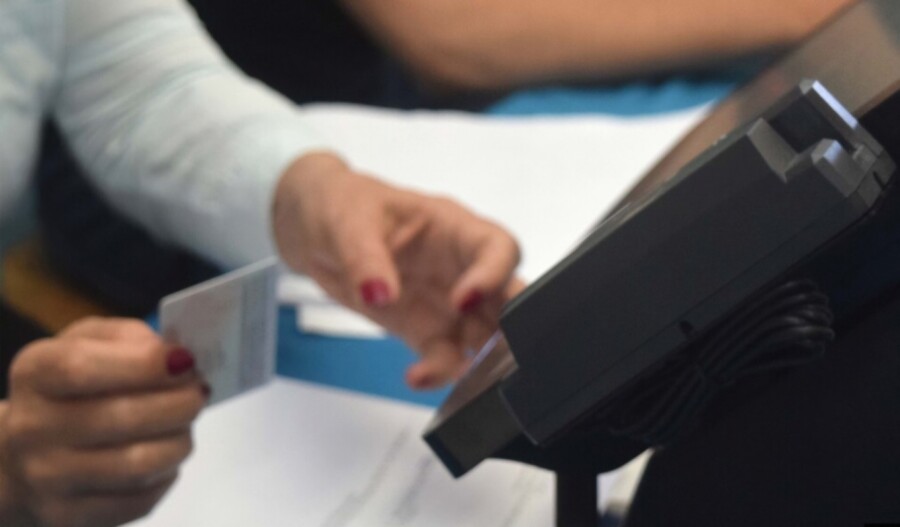 EPSKE SU RAZMJERE IZBORNOG INŽENJERINGA U 24 od 25 opština više birača nego punoljetnih državljana