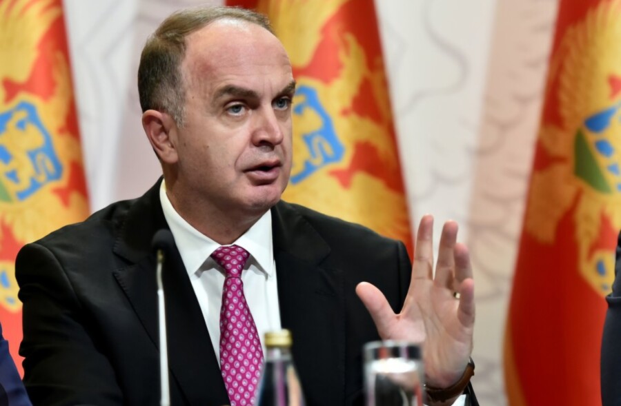 OVO TI JE ZADNJA OPOMENA Nik Đeljošaj prijeti Andriji Mandiću
