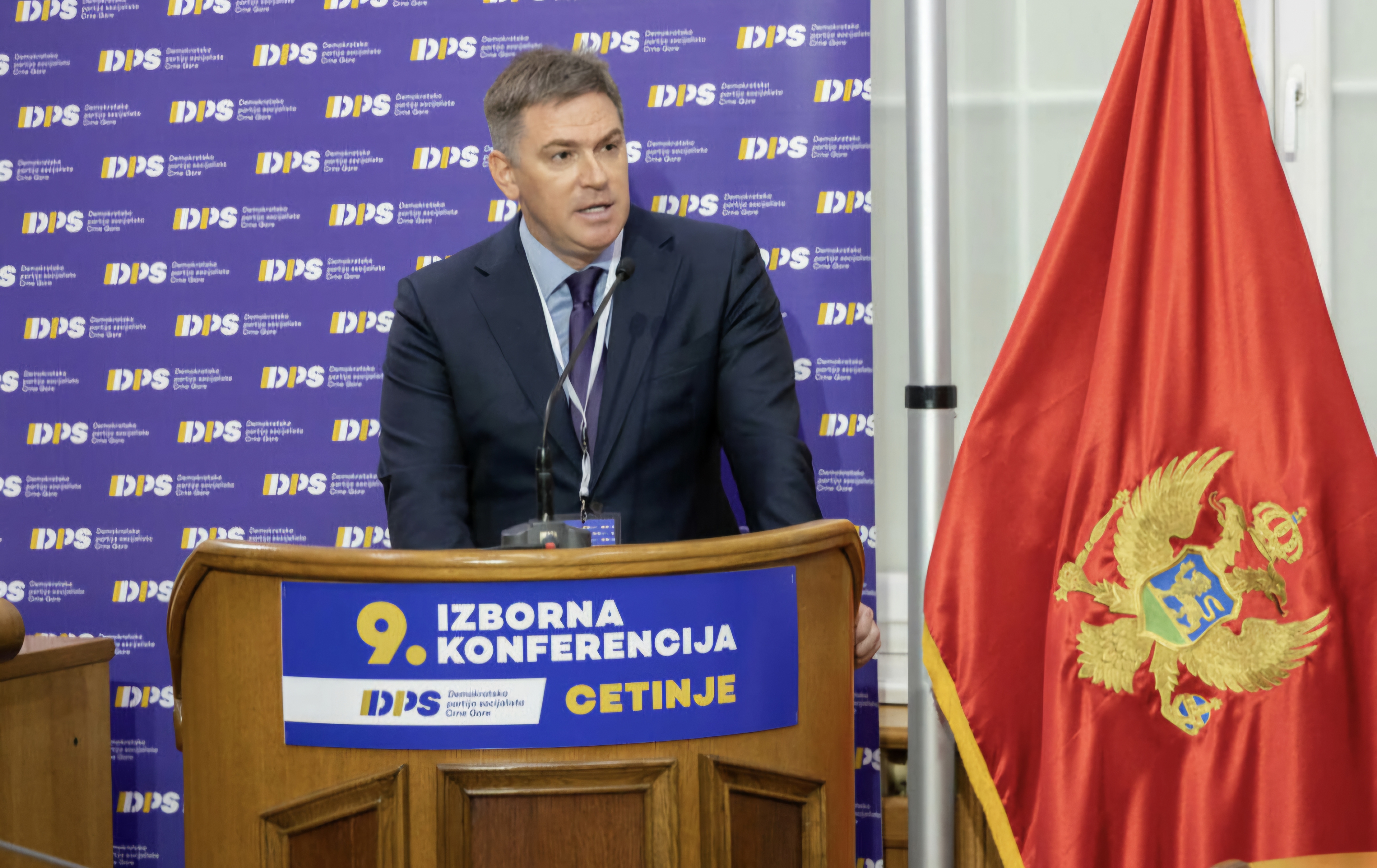UMIŠLJENI HUTER Cetinjane i Crnogorce niko u istoriji nije ponizio kao trenutni predsjednik državnog parlamenta