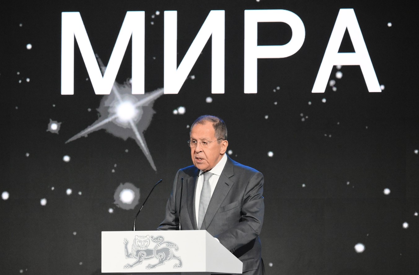 LAVROV SAD pripremaju Evropu za samoubilačku avanturu i oružani sukob sa Rusijom