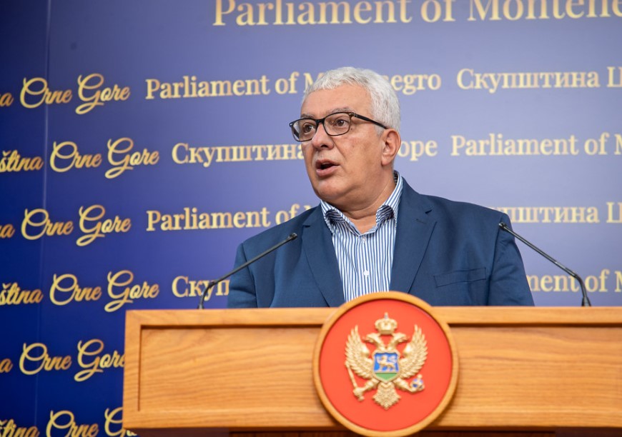 Predsjednik Skupštine prvi čestitao Trampu pobjedu iz Crne Gore