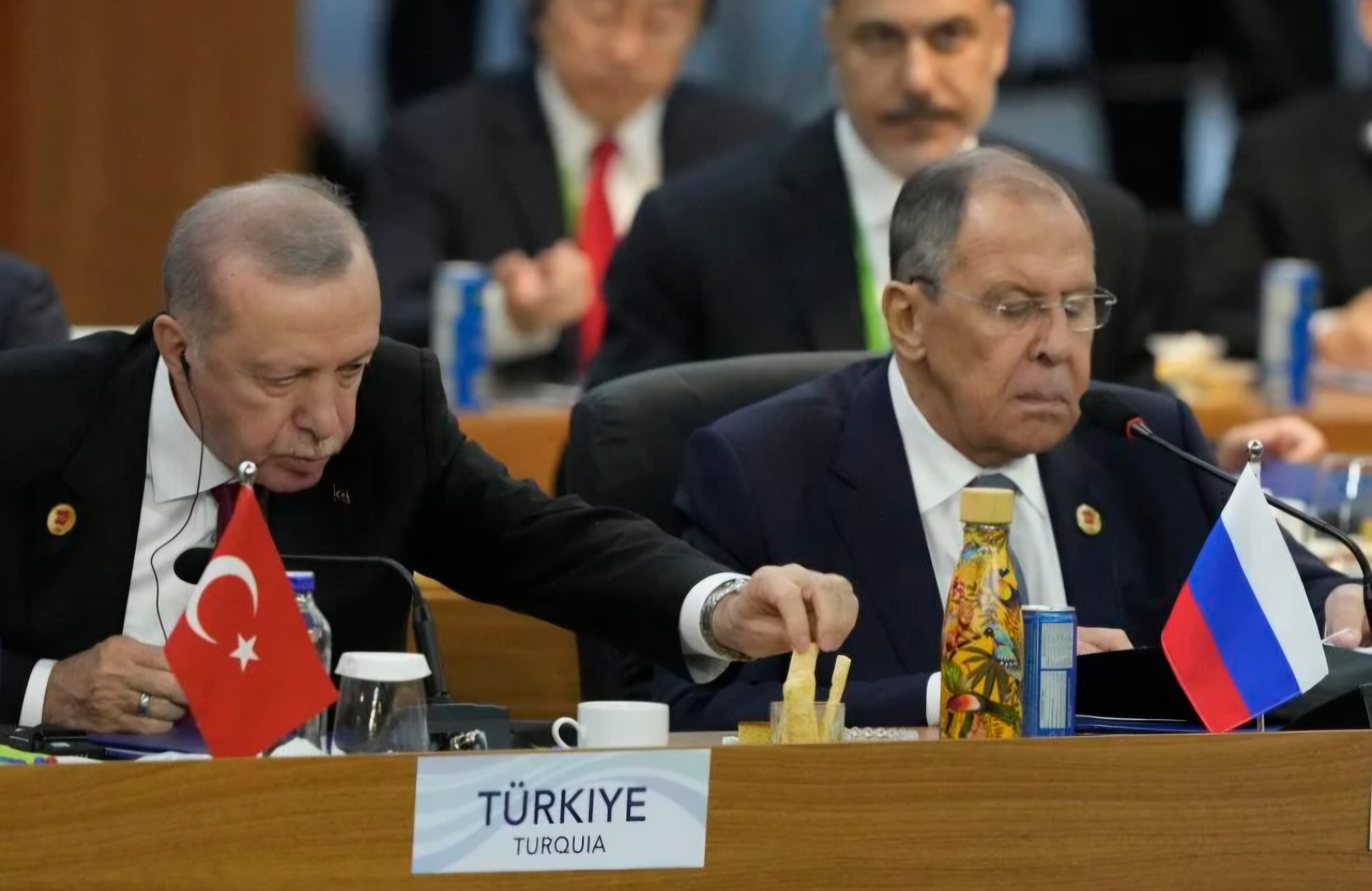 Lavrov razgovarao sa Erdoganom prije početka samita G20