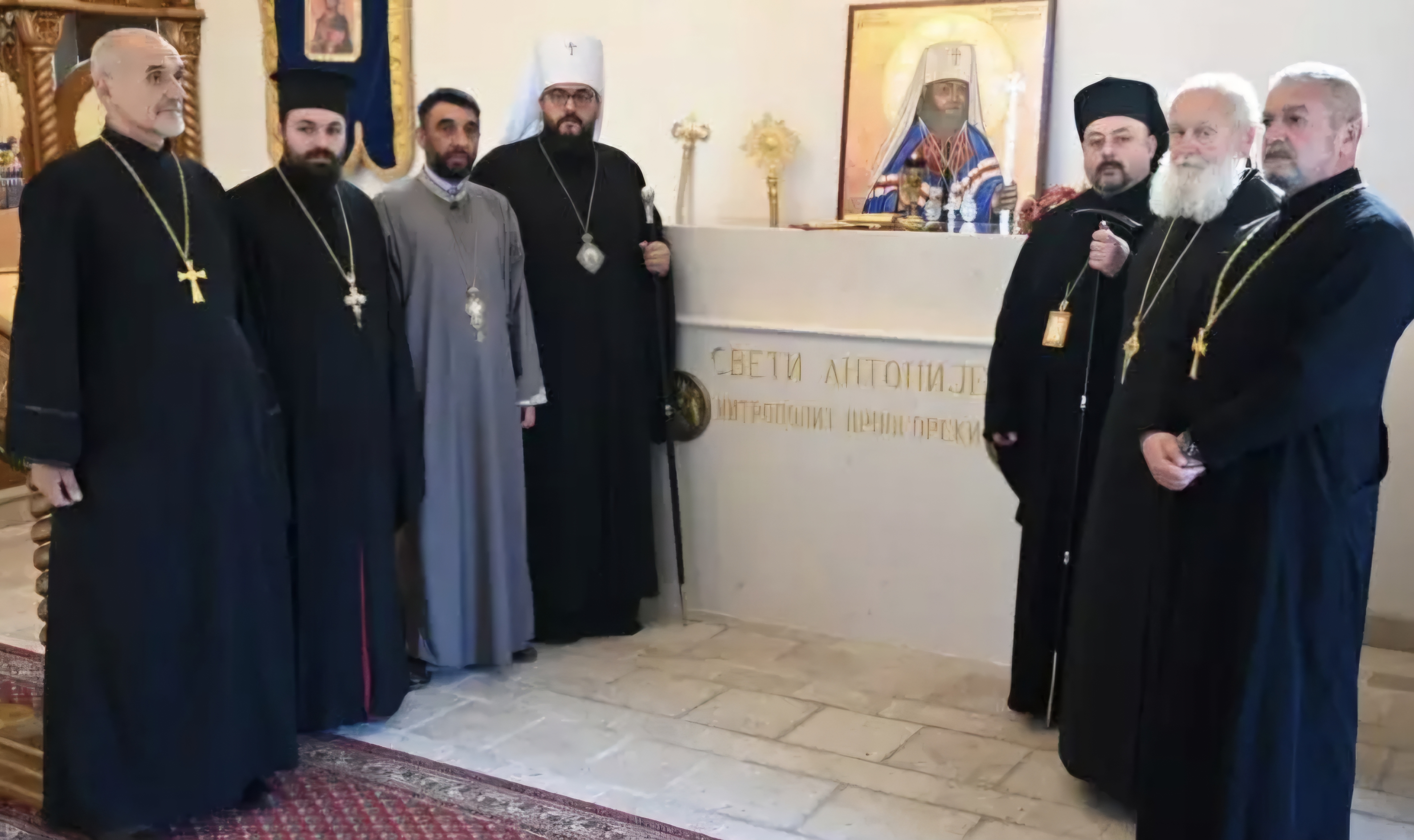 RASPOPI JADE ČINE Mirašev takmac pod okriljem noći otkopao grob i ukrao mrtvog Antonija