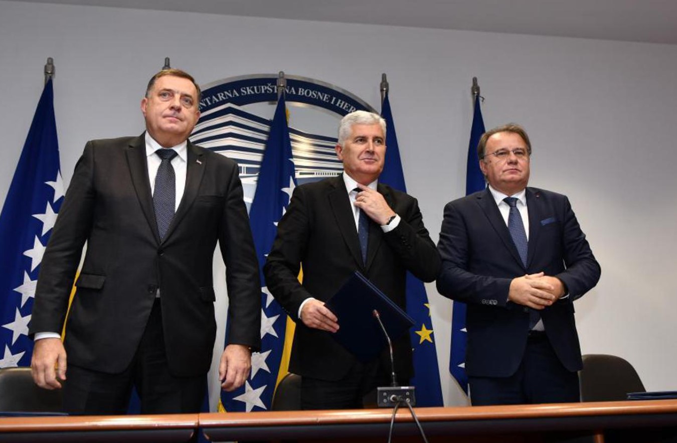 U Banjaluci sastanak lidera SNSD-a, HDZ-a i "Trojke"