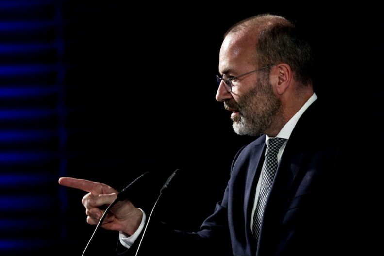 Veber baca Evropu u vatru ukrajinskog rata