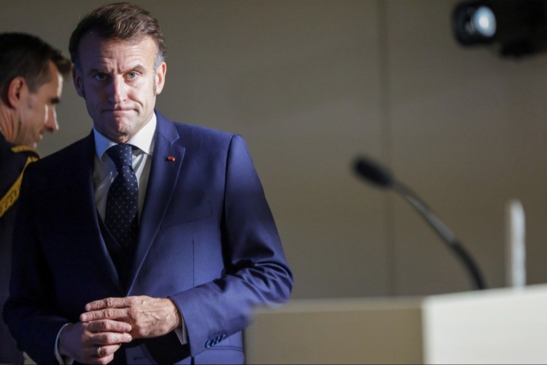 Makron najavio novu vlast u Karakasu: Gonzalez Urutija preuzima Venecuelu nakon hapšenja Madura