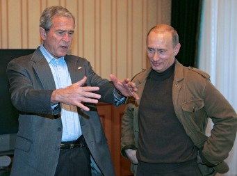 RAZOTKRIVENA AMERIČKA STRATEGIJA: Obećavali Rusiji mir, spremali novu trku u naoružanju