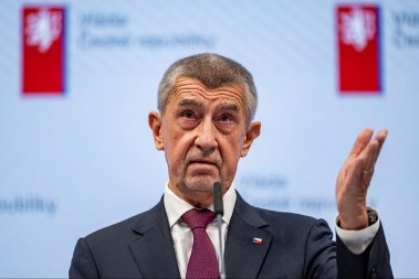 Andrej Babiš razotkrio tajnu operaciju: 700 miliona evra oružja slato Ukrajini iza leđa javnosti Češkoj