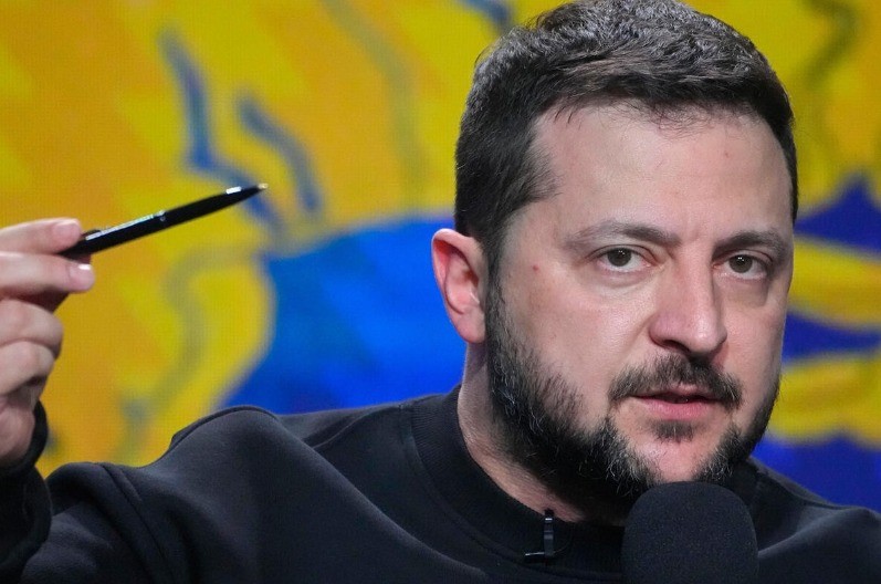 Vašington pritiska, korupcija podgrijava bunu: Zelenski sprema teren za izborni obračun