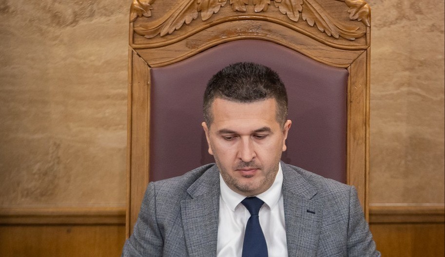 DNP poručila Pejoviću da ćuti: Kad progovoriš, toneš u sopstvene kontradikcije