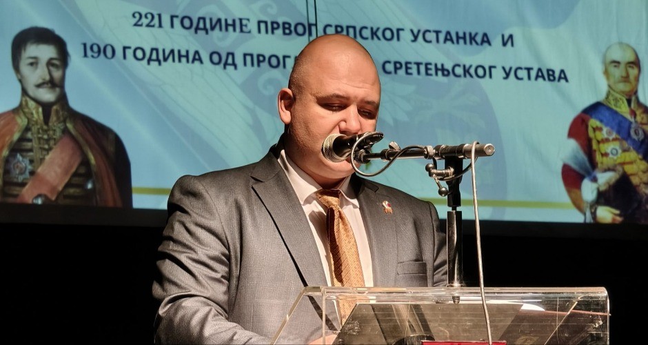 SRPSKA PLjEVLjA NA UDARU: Politički pritisci i pokušaj smene Vraneša