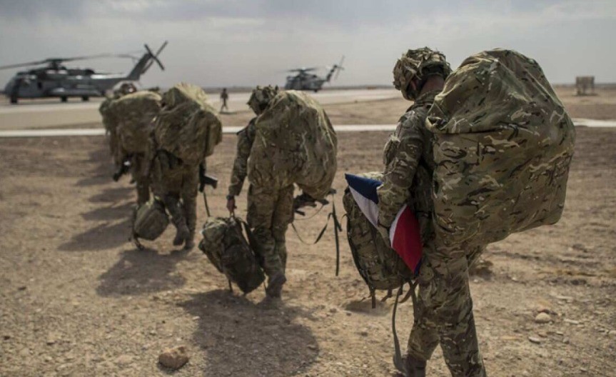 NATO PUCA PO ŠAVOVIMA: Tramp raspalio požar u Evropi, London traži izvinjenje