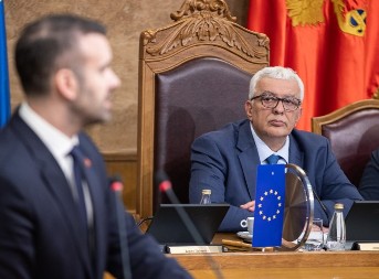 TVRDI ALO: Spin o „čistki Srba“ skriva pravu temu - Pljevlja i žrtvovanje Darija Vraneša