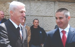 PRVI OD BIVŠIH DIREKTORA POLICIJE ĆE LEŽATI U ZATVORU Slavku Stojanoviću presuđeno da je švercovao cigarete