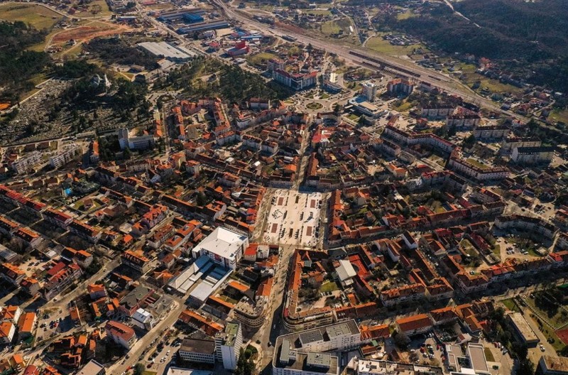 ŽRIJEBANJE Ovo je zbirna lista na glasačkom listiću za izbore u Nikšiću