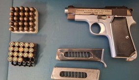 ČEKA SE IZJAŠNJENJE TUŽIOCA Učenik cetinjske škole vatreno oružje slikao u stanu djevojčice iz Tivta