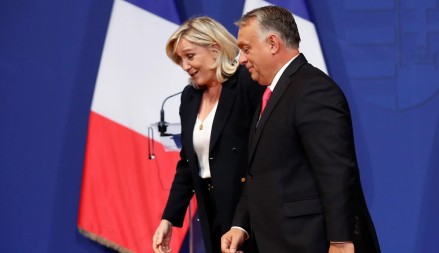 JE SUIS MARIN Le Penova dobila podršku od Orbana