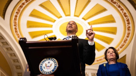 IMAMO REKORDERA Američki senator oborio rekord za najduži govor ikada održan u Senatu