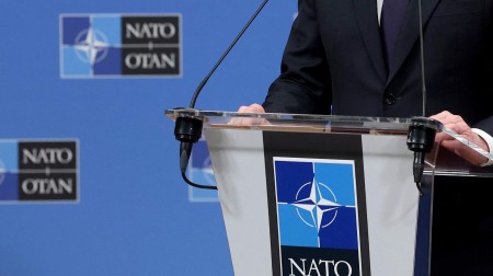 Zapadna „koalicija voljnih“ razgovara o upotrebi NATO za raspoređivanje snaga u Ukrajini