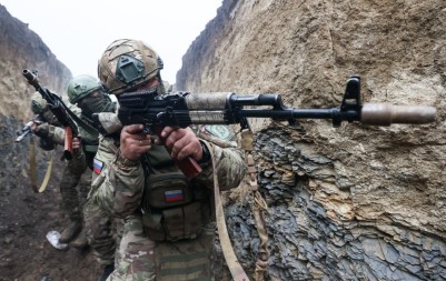 DO UŠIJU U BLATU Ukrajinske snage ne mogu da napuste Kursku oblast, čekaju uništenje