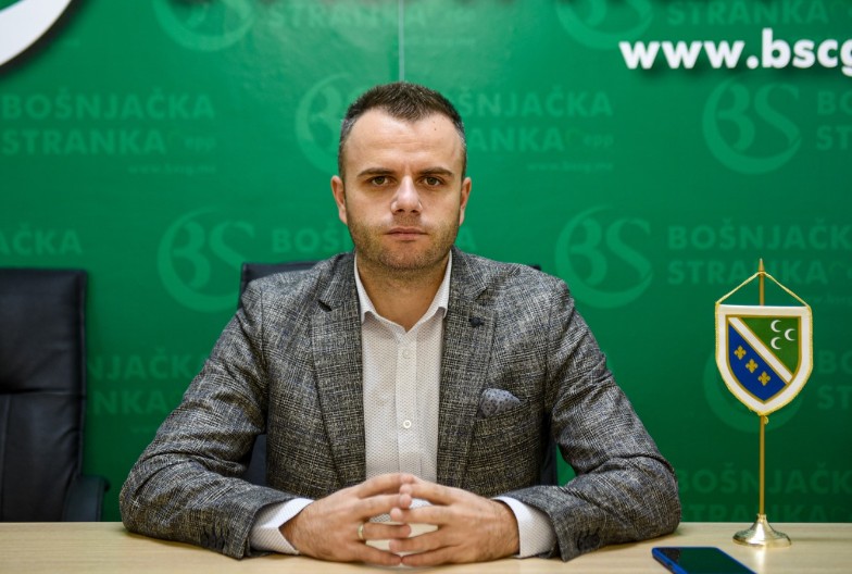 ALČACI Bošnjačka stranka će tražiti da bosanski jezik bude službeni u Crnoj Gori