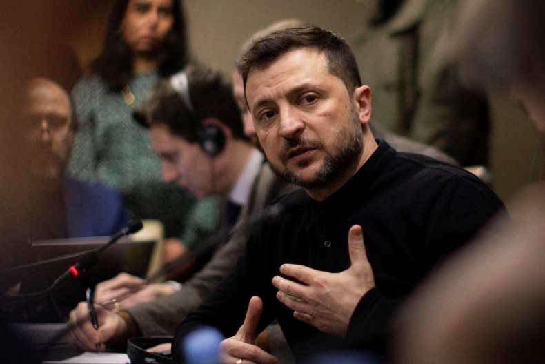 ZELENSKI BIJESAN ZBOG CURENJA INFORMACIJA Naložio poligrafsko testiranje vladinih službenika u Kijevu