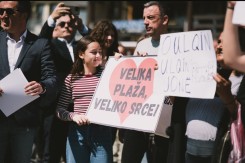 PODRŠKA KUĆEVIĆU “Markovićka se ponašala agresivno i provokativno, jasno je što je bio njen cilj – ovo je čista namještaljka”