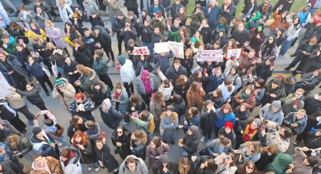 LUDILU NEMA KRAJA Plenumaši nakon uzurpacije fakulteta hoće da smjenjuju i profesore