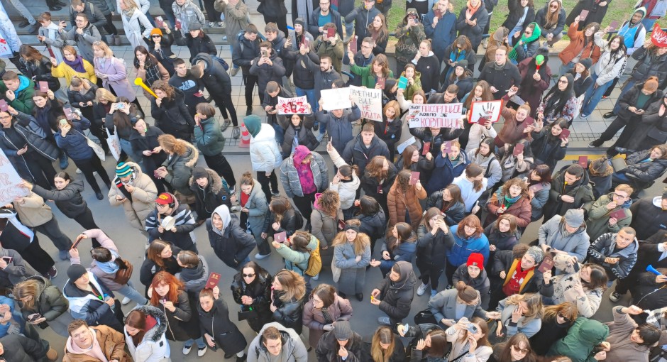LUDILU NEMA KRAJA Plenumaši nakon uzurpacije fakulteta hoće da smjenjuju i profesore