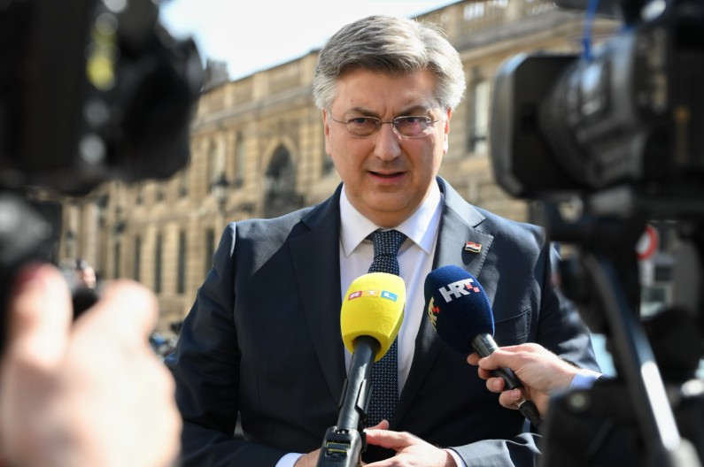 PLENKOVIĆ Hrvatska neće uvoditi sankcije zvaničnicima Republike Srpske, neće ni EU