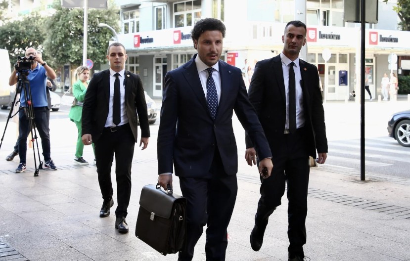 RUKA PRAVDE NEĆE STATI Dritan Abazović proglasio pobjedu nad Zoranom Lazovićem