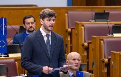 ČARAPIĆ Iz DPS-a Milu obećali 40 odsto na izborima u Nikšiću pa traže alibi da ublaže njegove šamare