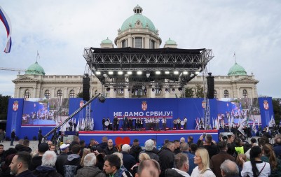 POSLATE PORUKE O ZNAČAJU JEDINSTVA Održan prvi dan sabora „Ne damo Srbiju”
