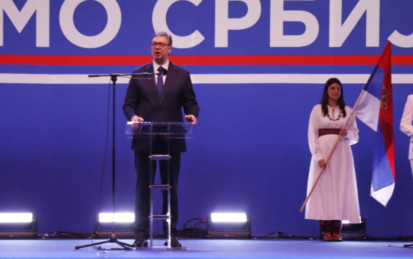 PREDSJEDNIK VUČIĆ Ponosno, dostojanstveno i dosledno, bez obzira na sve ogromne jezive pritiske nismo mijenjali svoju politiku