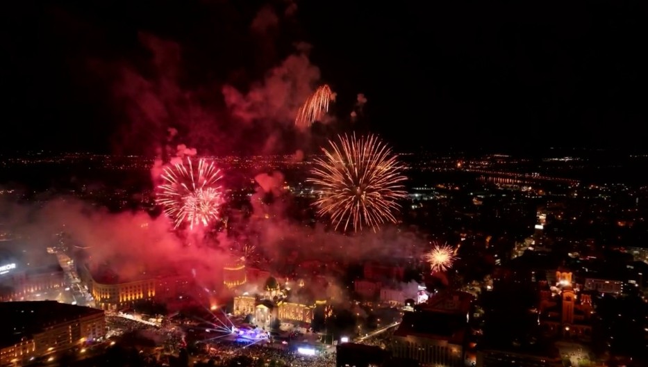 Treći dan sabora "Ne damo Srbiju" - informacije na štandovima i upoznavanje sa tradicijom svih dijelova zemlje