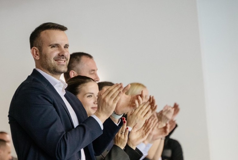 Premijer Milojko "pegla" izjavu poslaničkog zastiđa Darka Dragovića