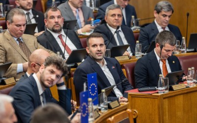 Poslanici Skupštine Crne Gore raspravljaće o rekonstrukciji Vlade