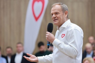 Tusk proglasio kraj ere „naivne globalizacije“