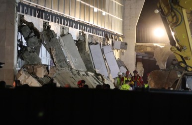 RACA TVRDI DA JE TO BIO TERORISTIČKI ČIN Otvoren predmet po prijavi oca poginule u padu nadstrešnice