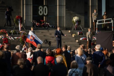 SLOVAČKI PREMIJER ODGOVORIO EU KOMESARKI Idem u Moskvu 9. maja, ovo je 2025. a ne 1939. godina