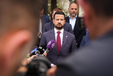 Jakov Milatović nakon sastanka sa Gencijem Nimanbeguom poručio da je uz Ulcinjane (video)