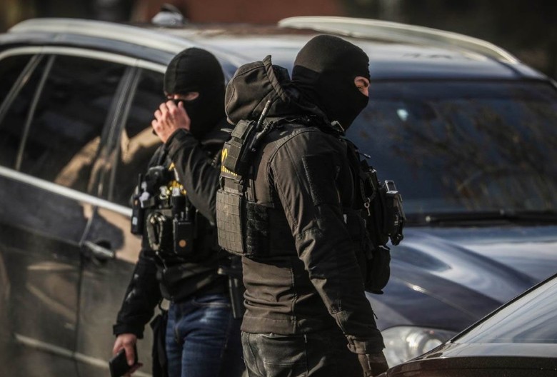 Rektor Univerziteta u Beogradu daje iskaz u policiji i odgovara na nezgodna pitanja