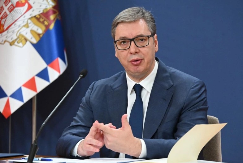 Vučić osudio nasilje koje blokaderi preduzimaju protiv novinara i urednika RTS