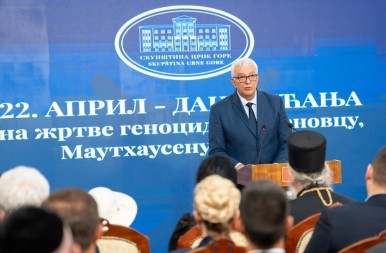 Predsjednik Mandić organizovao Akademiju povodom Dana sjećanja na žrtve koncentracionih logora