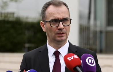 ADVOKAT JOVANOVIĆ Danilo Mandić nije pucao na Perovića i Turkovića, niti je koristio službeno vozilo